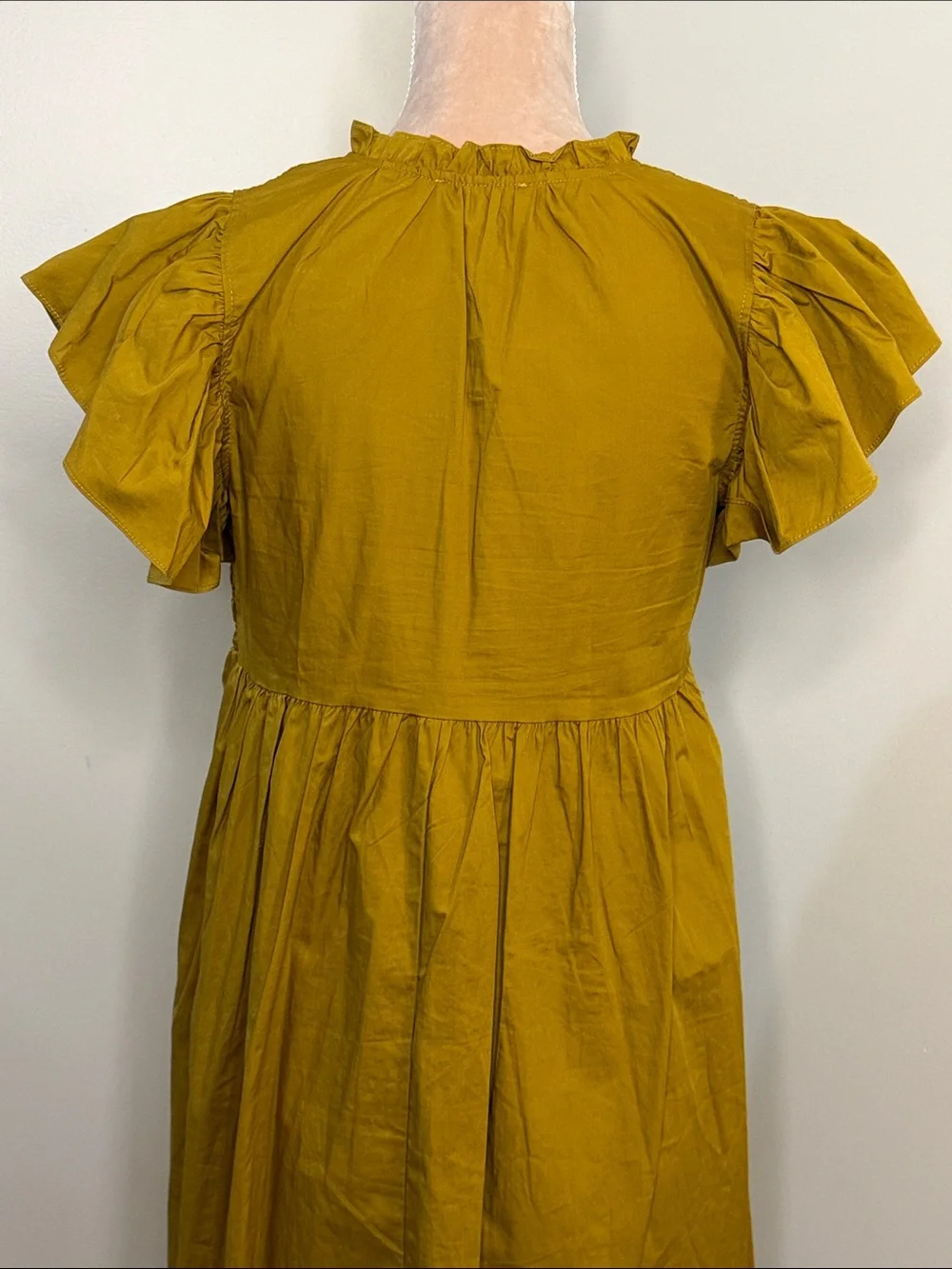 Moon River Mustard Smocked Short Sleeve Women’s Dress Size Medium